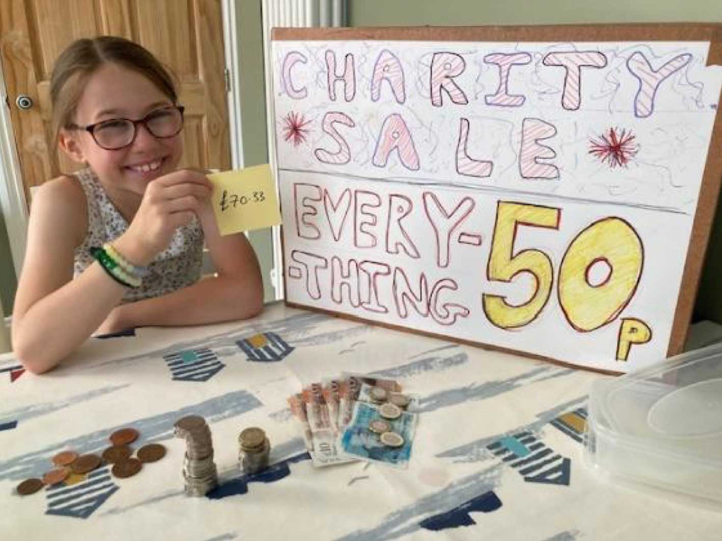 eve-with-her-donation-box